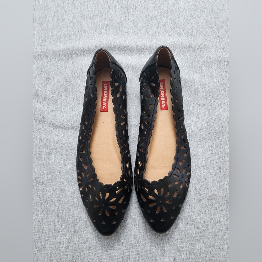 Unionbay Women's Black Floral Cutout Flats